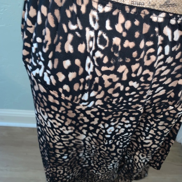 Y2K
Pull-on printed bias midi skirt faux wrap Fairy black animal print cheetah - Picture 8 of 13